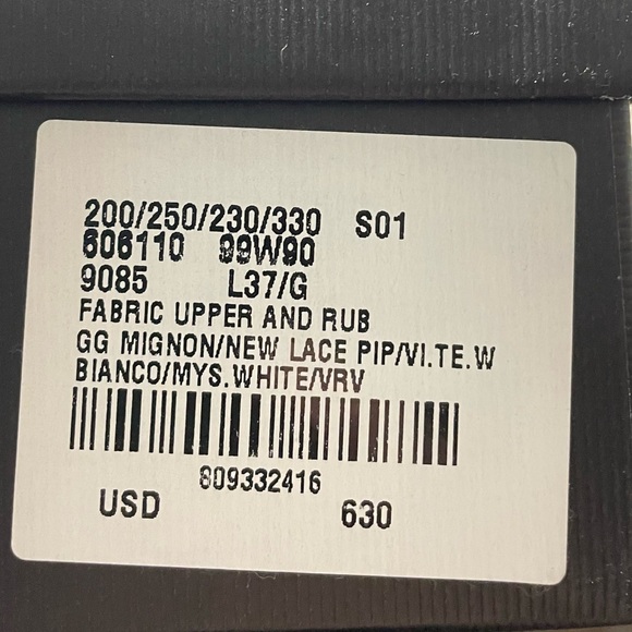 Classic white 1977 low top Gucci sneakers. - Picture 6 of 6